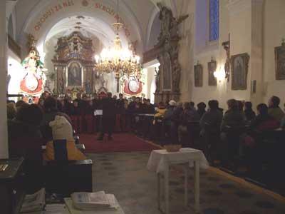 Adventní koncert - interiér kostela Narození Panny Marie v Novém Strašecí